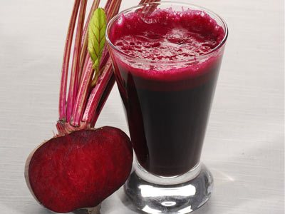 постоянно заложен нос - применяем свекольный сок