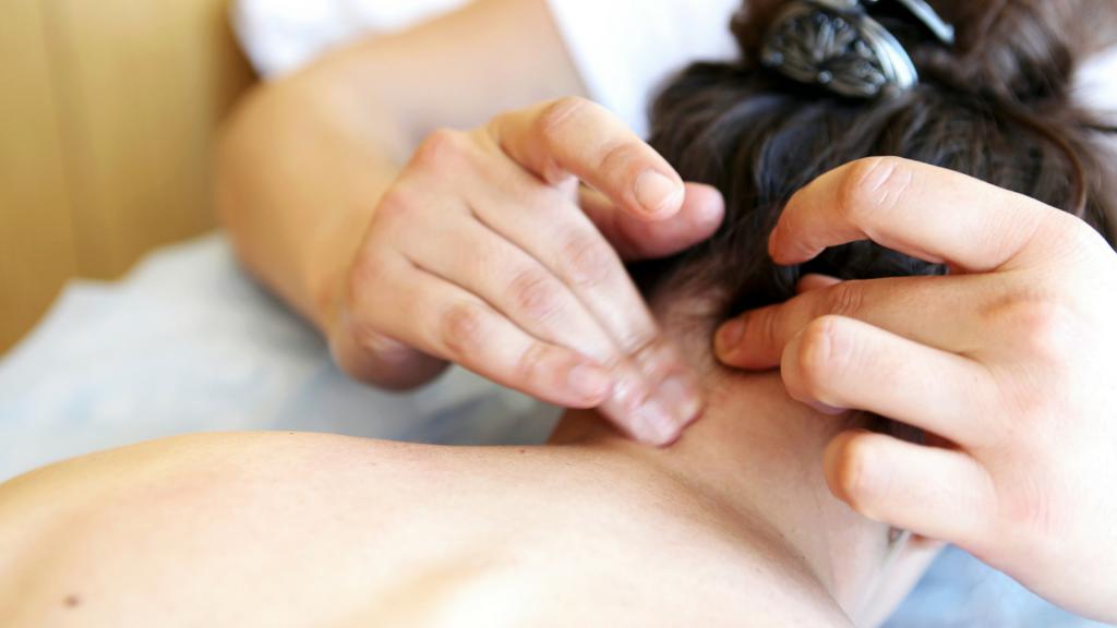 Если болит голова в области затылка что принимать